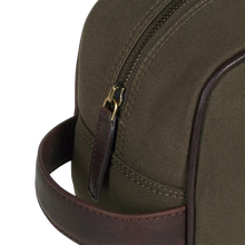 Load image into Gallery viewer, Canvas snyrtitaska - Græn