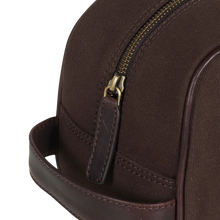 Load image into Gallery viewer, Canvas snyrtitaska - Brún